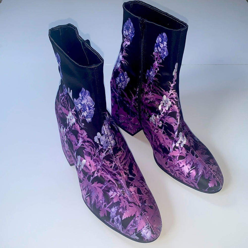 Dries Van Noten boots. Brand new. Size 38 1/2.